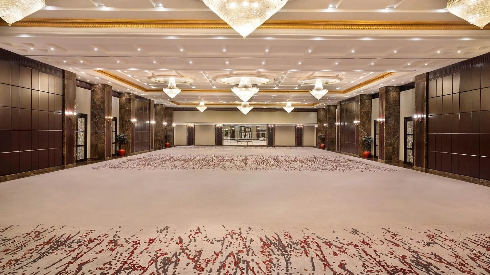 Beach Rotana - Abu Dhabi