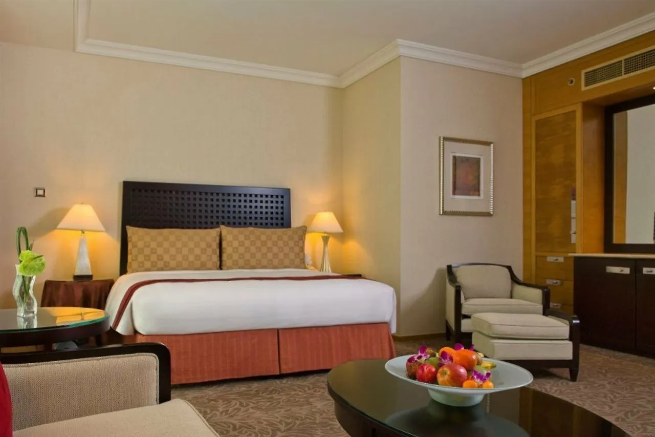 Beach Rotana - Abu Dhabi 5*,