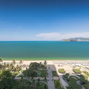 Citadines Bayfront 5* Нячанг