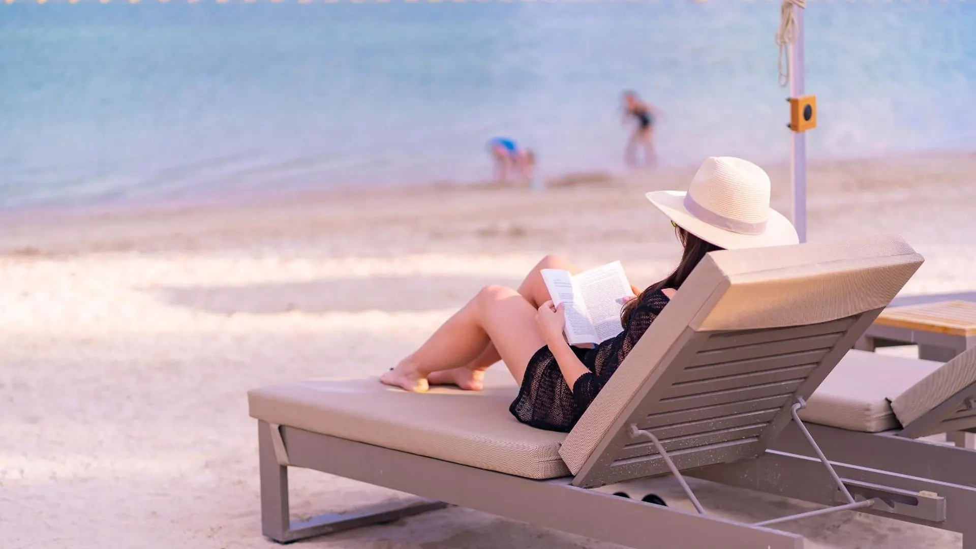 Resort Beach Rotana - Abu Dhabi